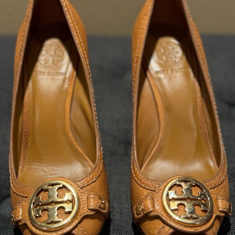 Tory Burch Brown Leather Wedge Pumps